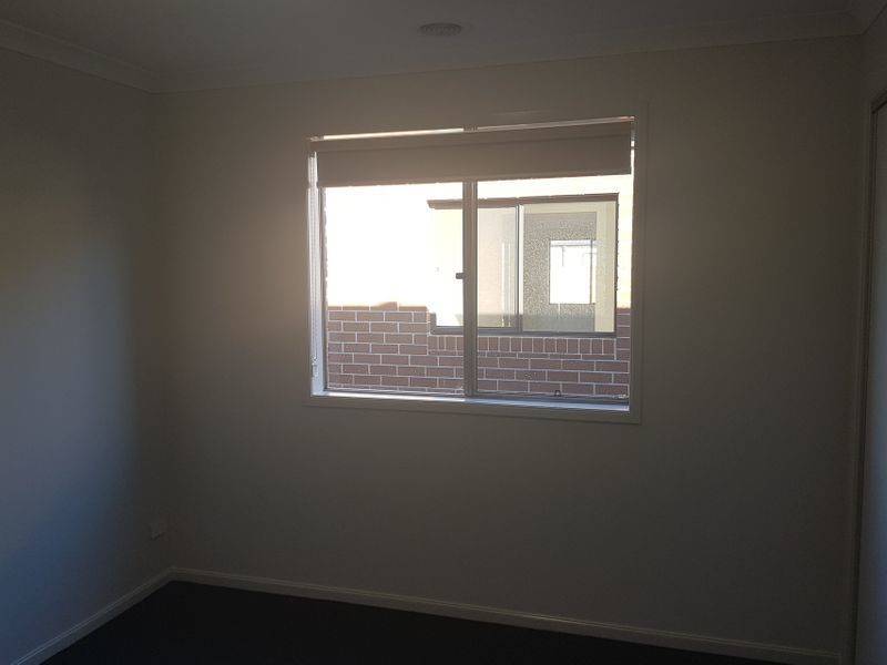15 Walkhill Drive, Wollert, VIC 3750, Wollert - Thumbnail 8