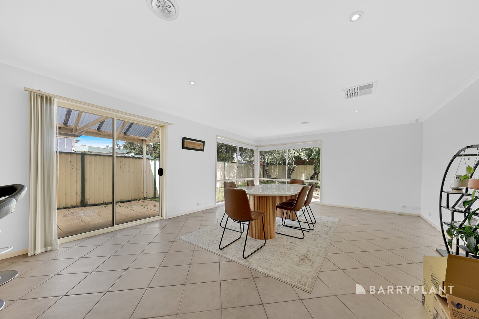 15 Wallaby Walk, South Morang, VIC 3752, South Morang - Thumbnail 5