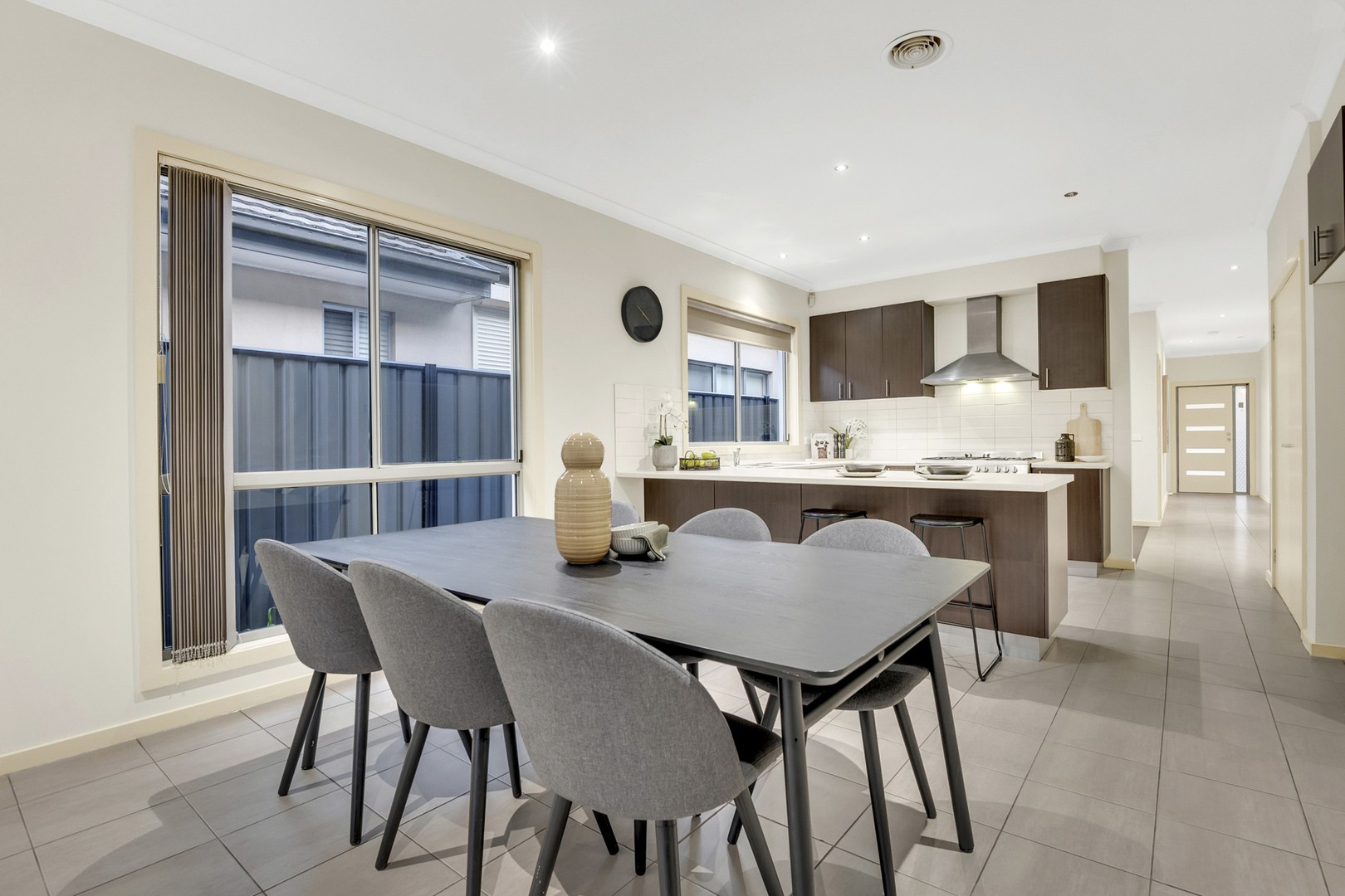 15 Waterbird Link, Craigieburn, VIC 3064, Craigieburn - Thumbnail 3