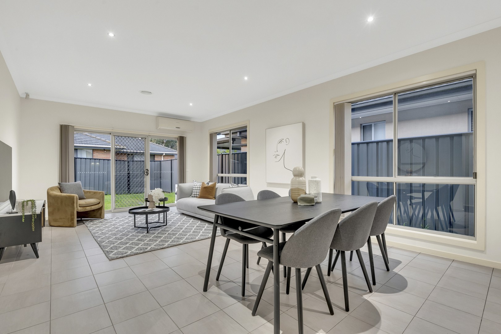 15 Waterbird Link, Craigieburn, VIC 3064, Craigieburn - Thumbnail 4