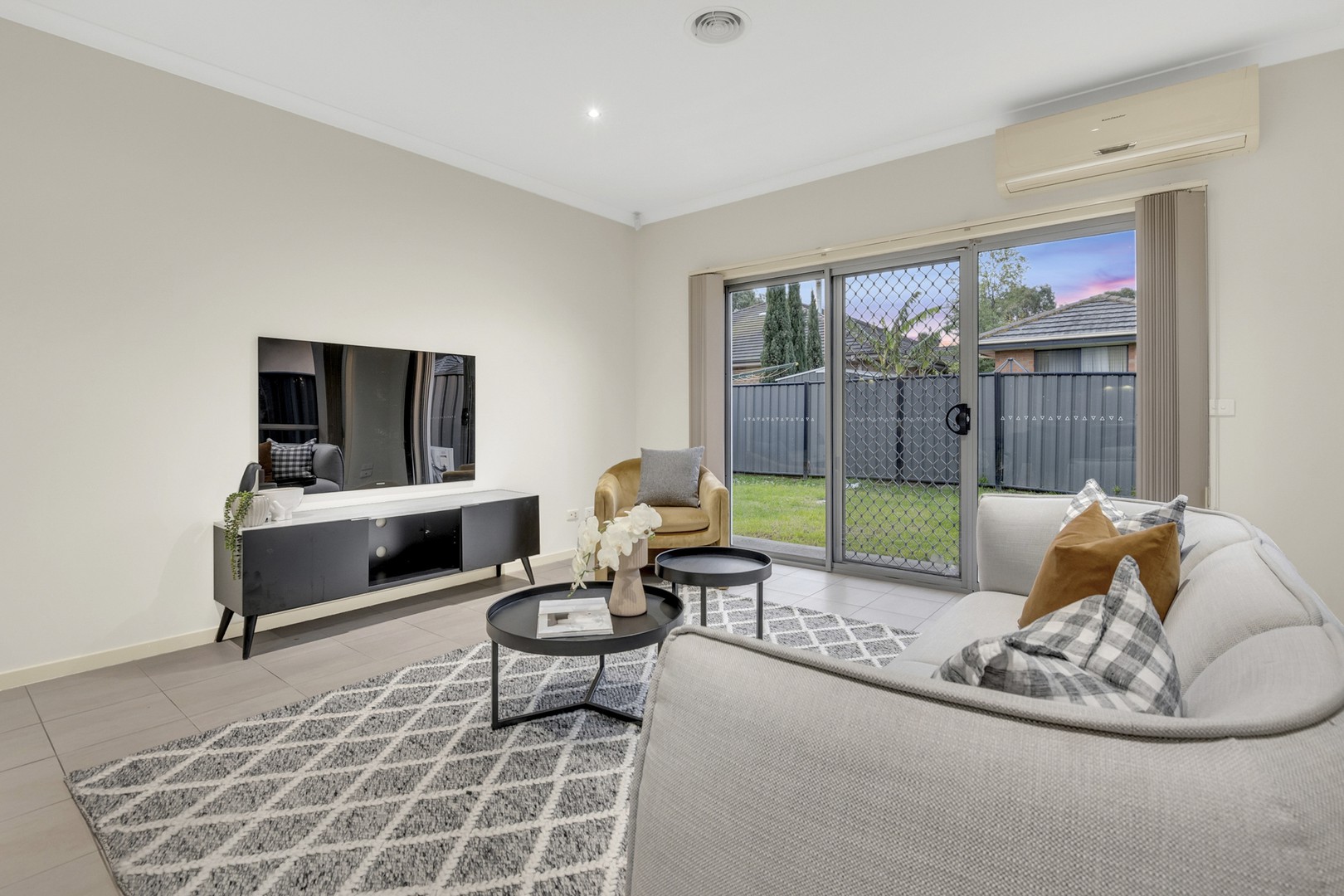15 Waterbird Link, Craigieburn, VIC 3064, Craigieburn - Thumbnail 5