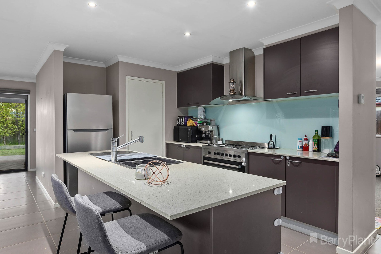 15 Webster Way, Pakenham, VIC 3810, Pakenham - Thumbnail 2