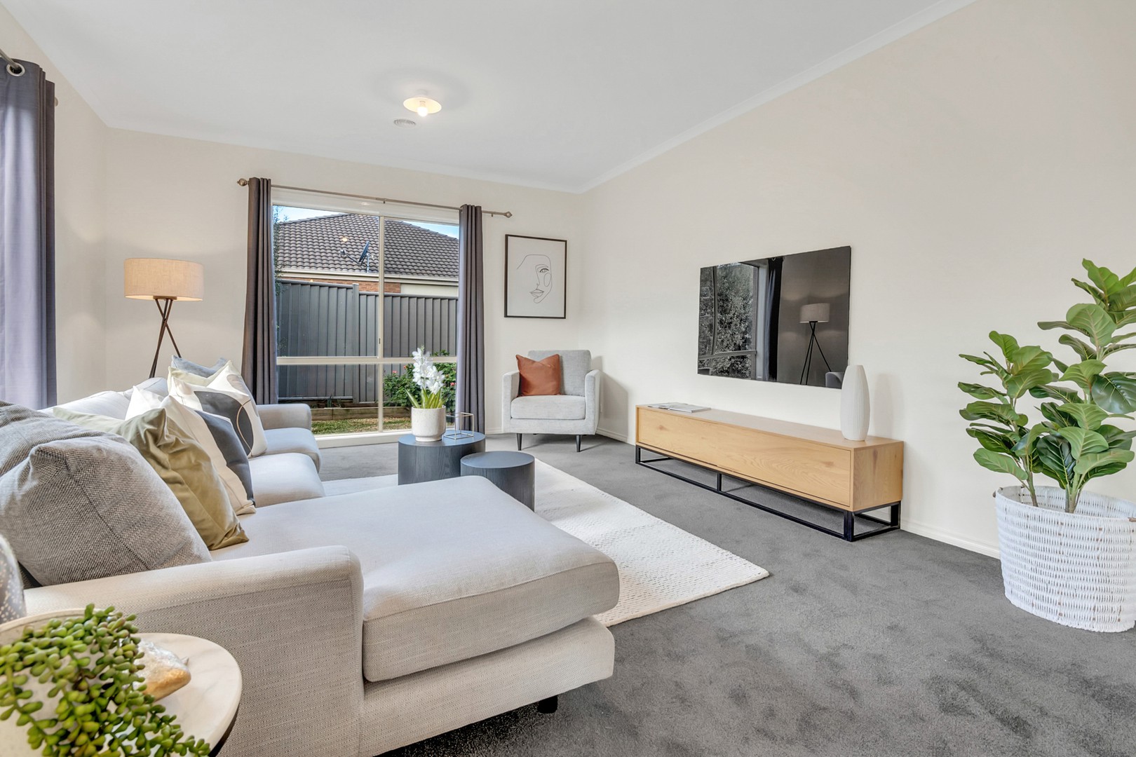 15 Westerfolds Loop, Craigieburn, VIC 3064, Craigieburn - Thumbnail 5
