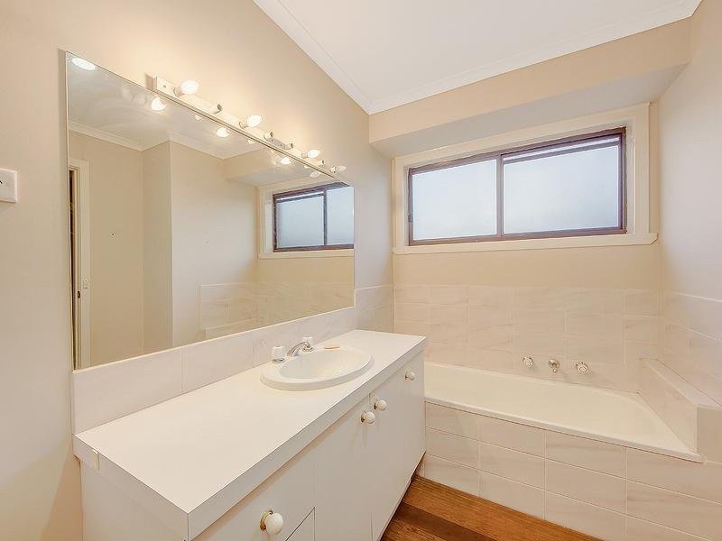 15 Wexford Court, Keilor Downs, VIC 3038, Keilor Downs - Thumbnail 6
