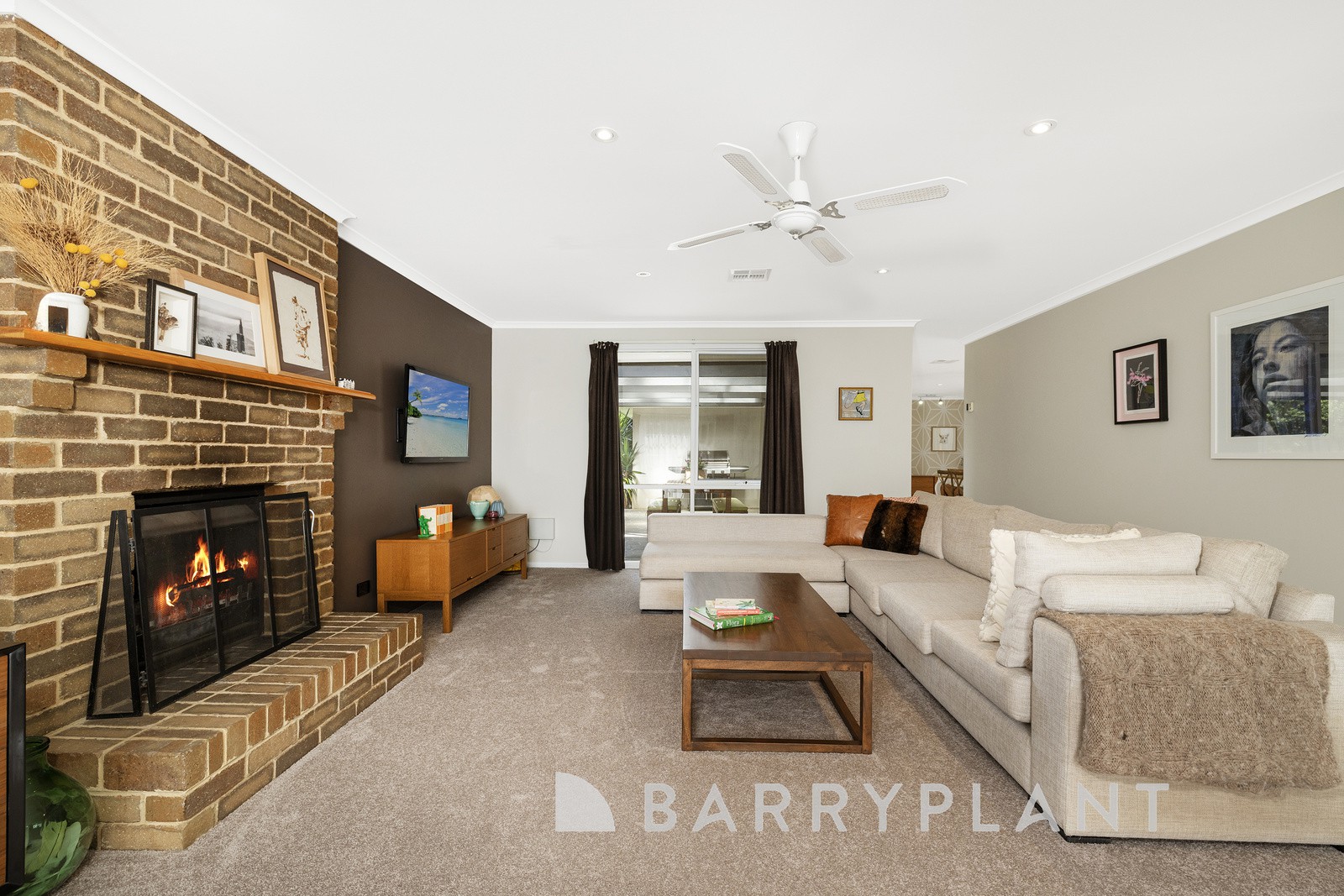 15 Winfield Drive, Kurunjang, VIC 3337, Kurunjang - Thumbnail 5