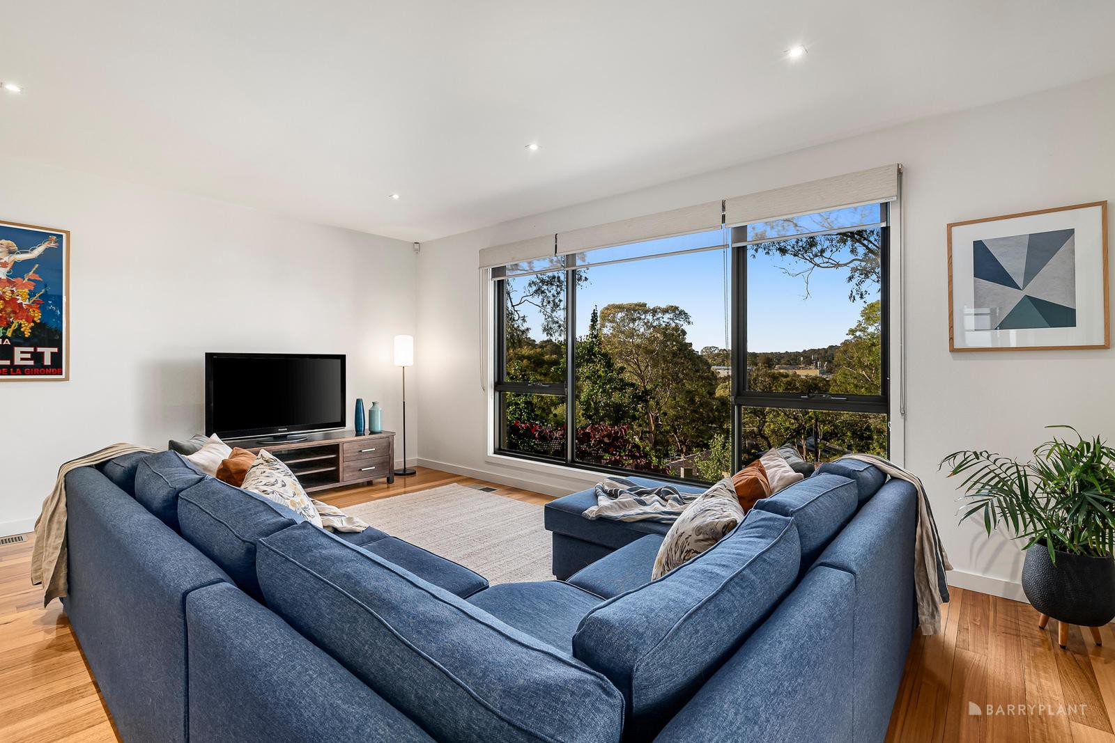 15 Withers Way, Eltham, VIC 3095, Eltham - Thumbnail 5