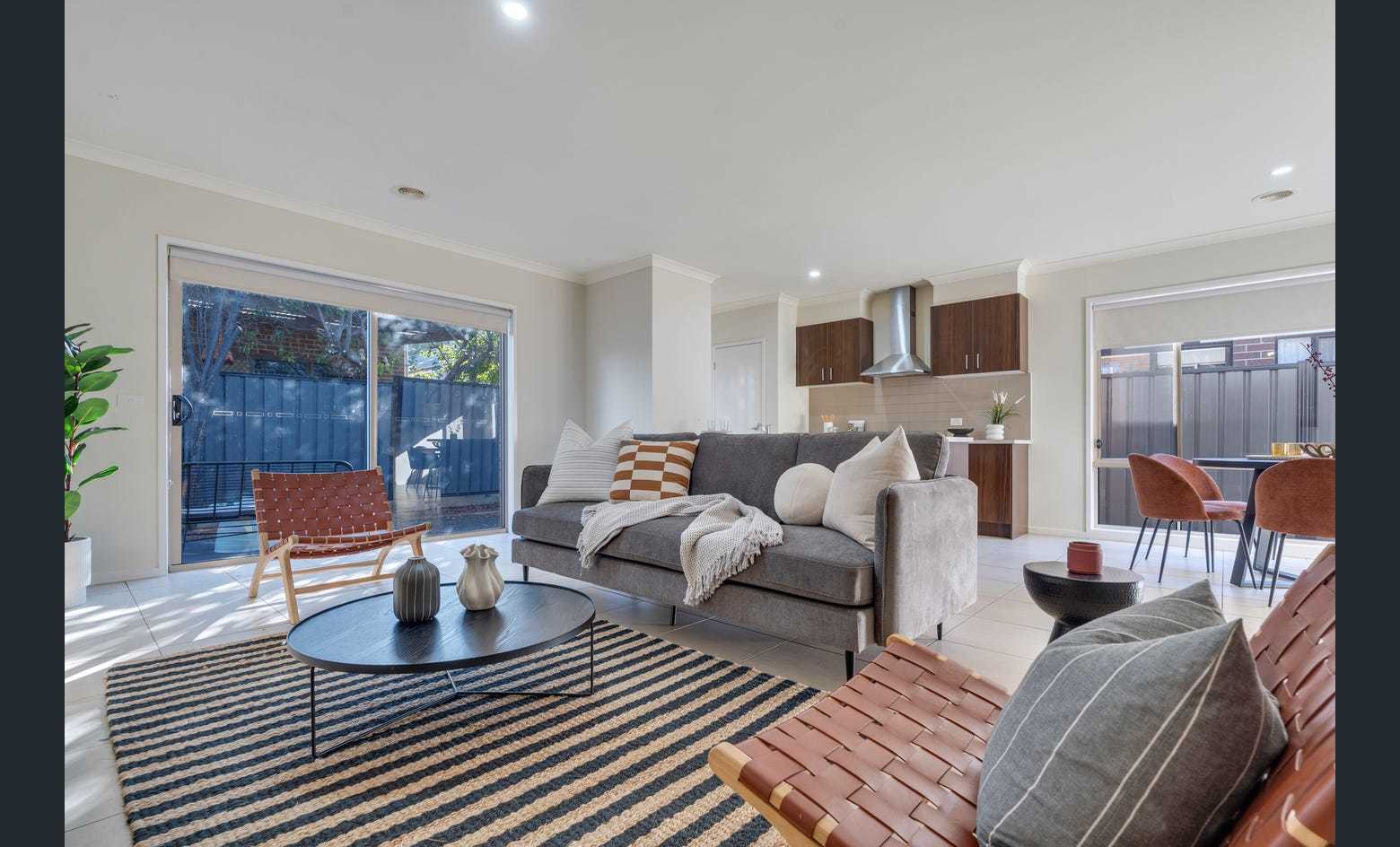 15 Woodgrove Street, Craigieburn, VIC 3064 - Thumbnail 1 - 01/07/2025