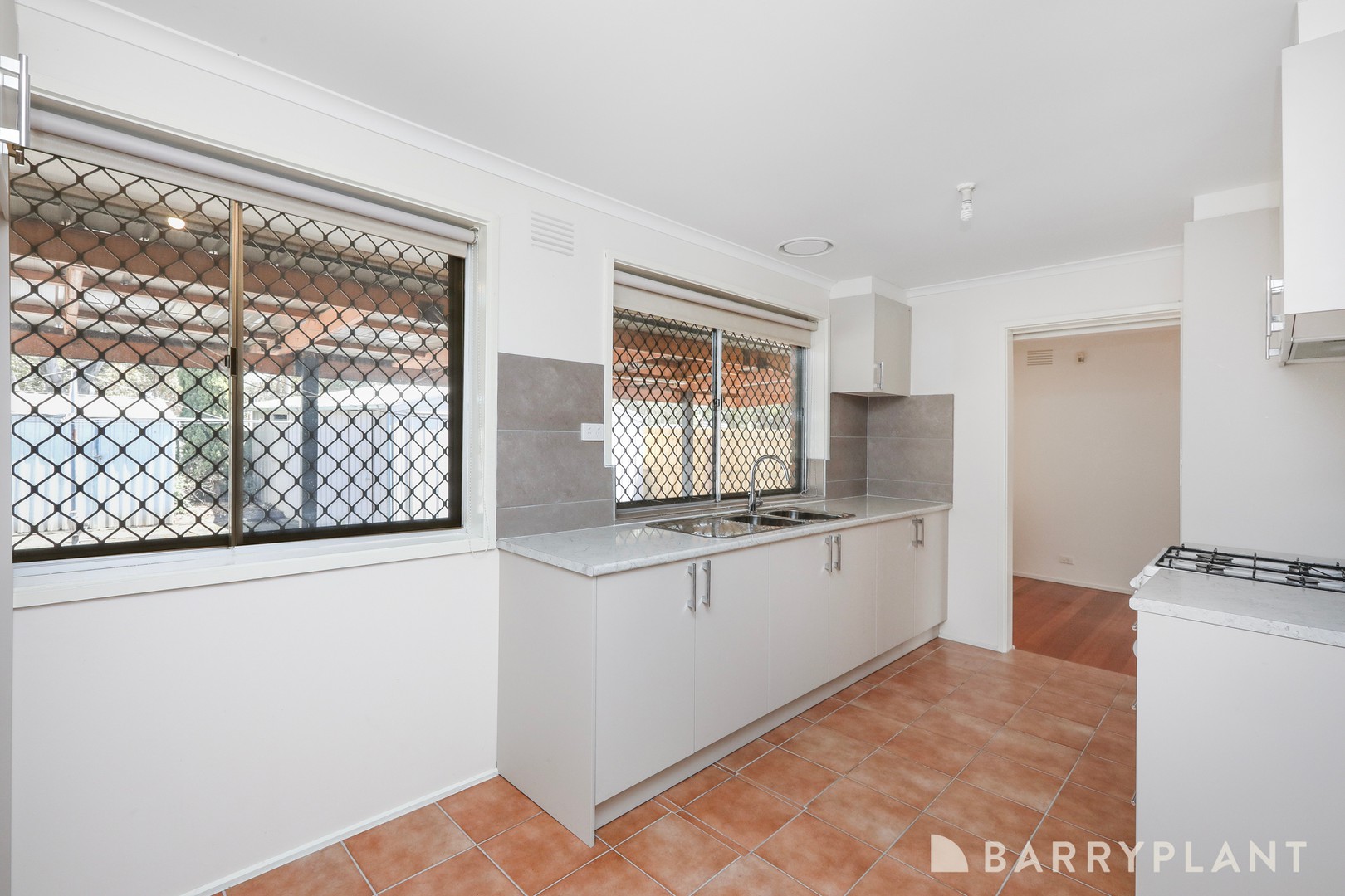 15 Woodland Drive, Albanvale, VIC 3021, Albanvale - Thumbnail 7