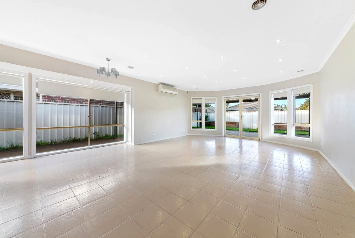 15 Wyperfeld Circuit, Caroline Springs, VIC 3023, Caroline Springs - Thumbnail 4