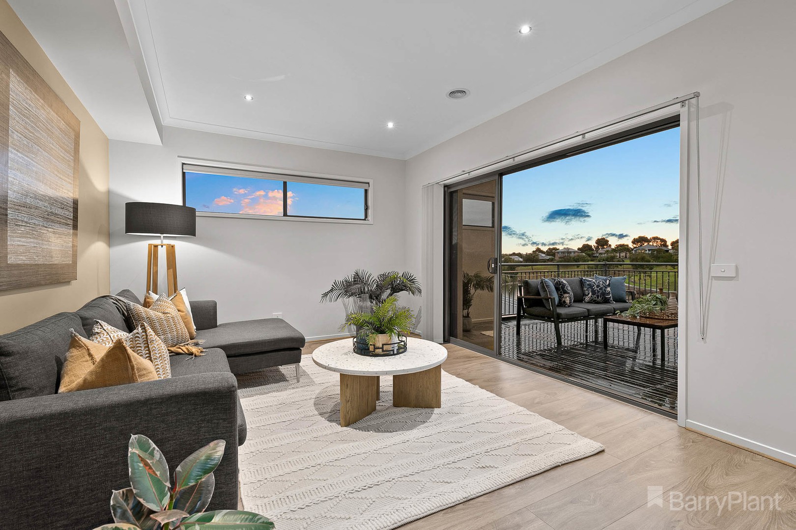 15 Zurich Rise, Pakenham, VIC 3810, Pakenham - Thumbnail 8