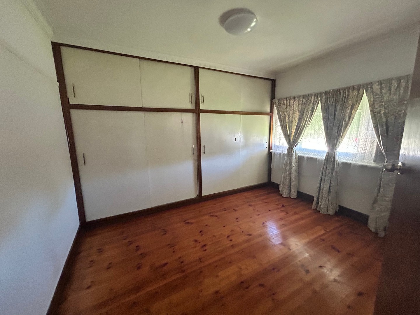150 Cornwall Road, Sunshine, VIC 3020, Sunshine - Thumbnail 3