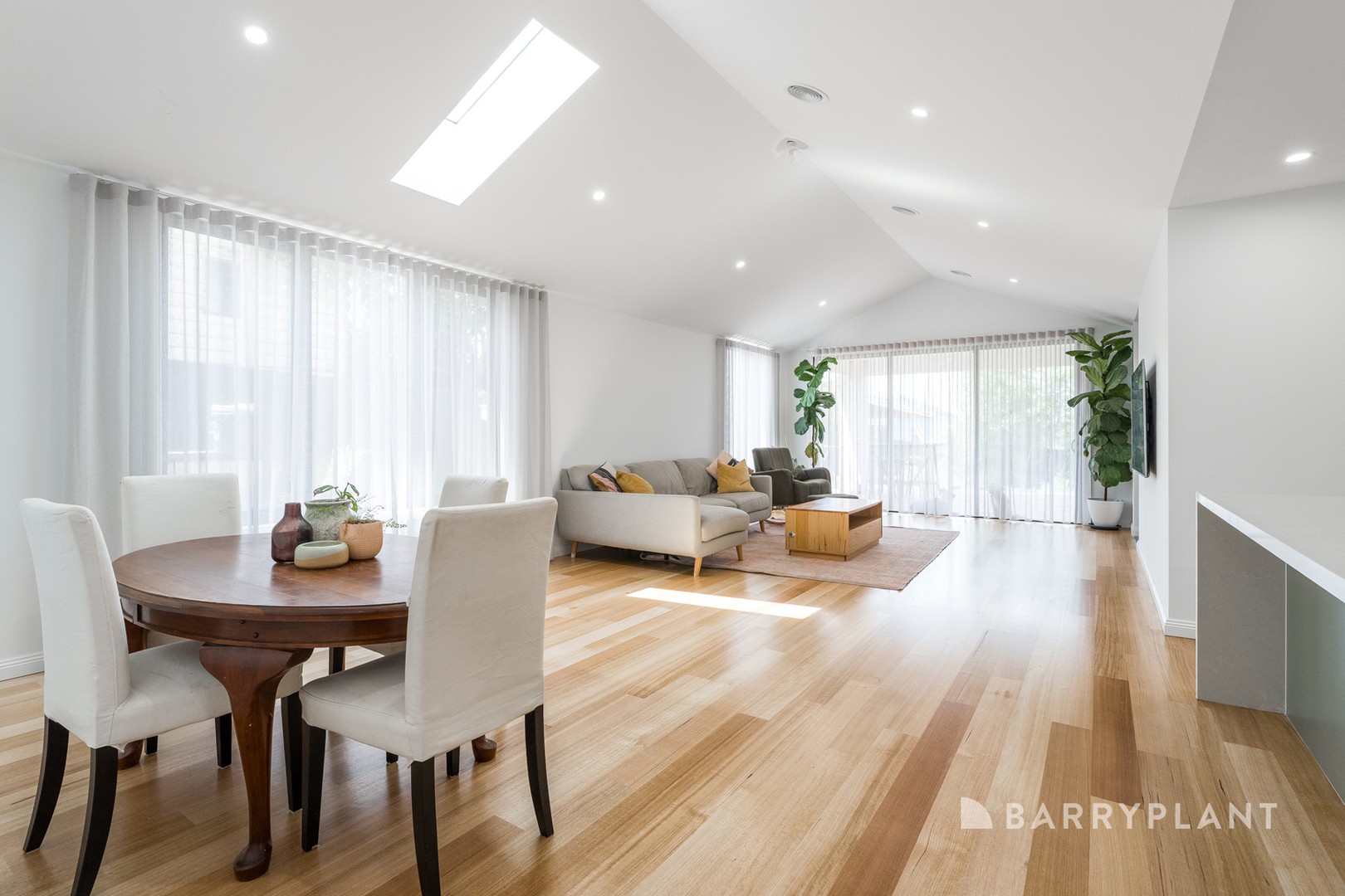 150 Minerva Road, Manifold Heights, VIC 3218, Manifold Heights - Thumbnail 2