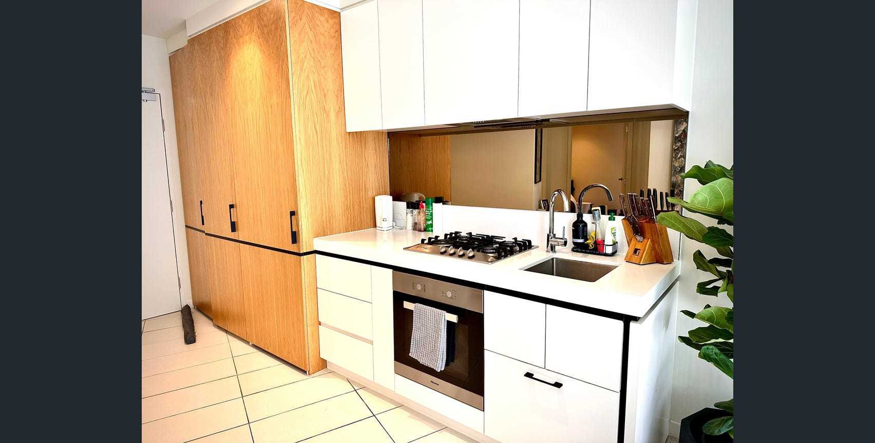 1501/8 Daly Street, South Yarra, VIC 3141, South Yarra - Thumbnail 3