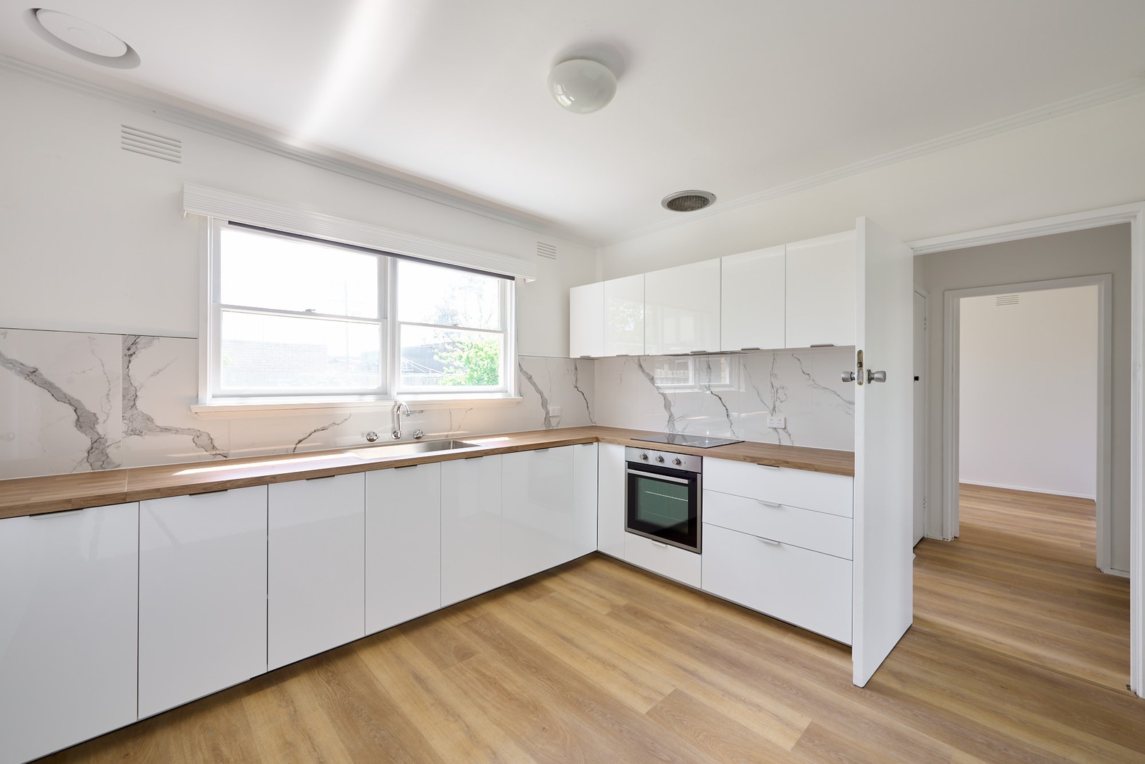 1501 Centre Road, Clayton, VIC 3168, Clayton - Thumbnail 4