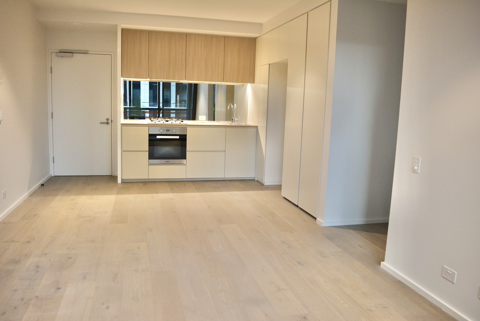 1501N/889 Collins Street, Docklands, VIC 3008 - Thumbnail 1 - 07/08/2024