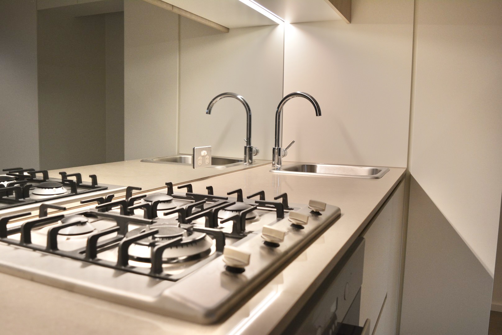 1501N/889 Collins Street, Docklands, VIC 3008 - Thumbnail 2 - 07/08/2024