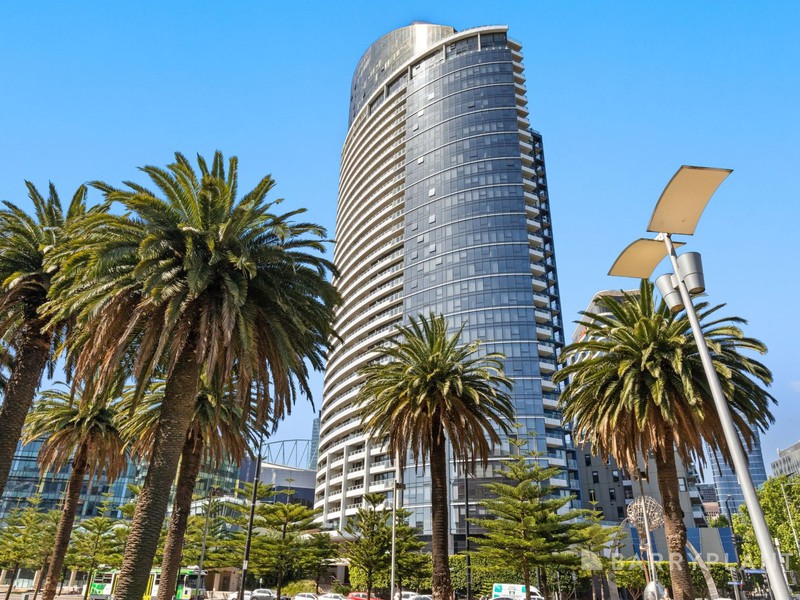 1504/100 Harbour Esplanade, Docklands, VIC 3008 - Image - 02/07/2025