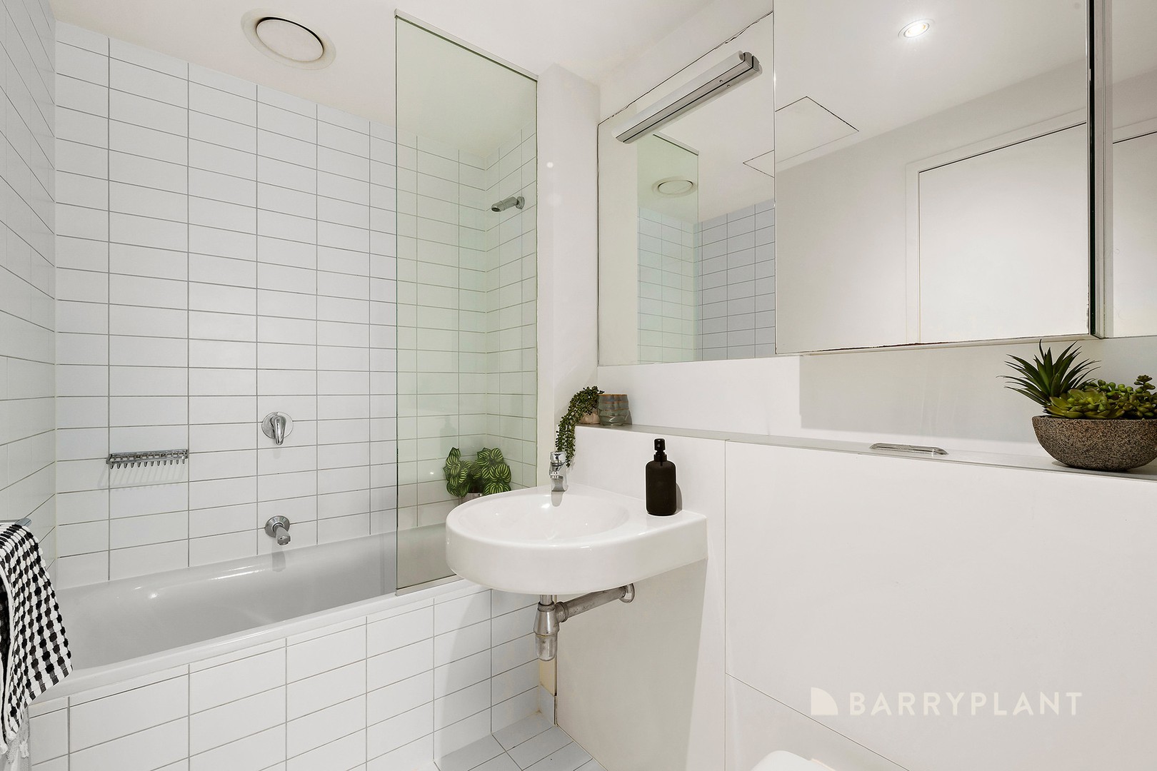 1505/620 Collins Street, Melbourne, VIC 3000, Melbourne - Thumbnail 7