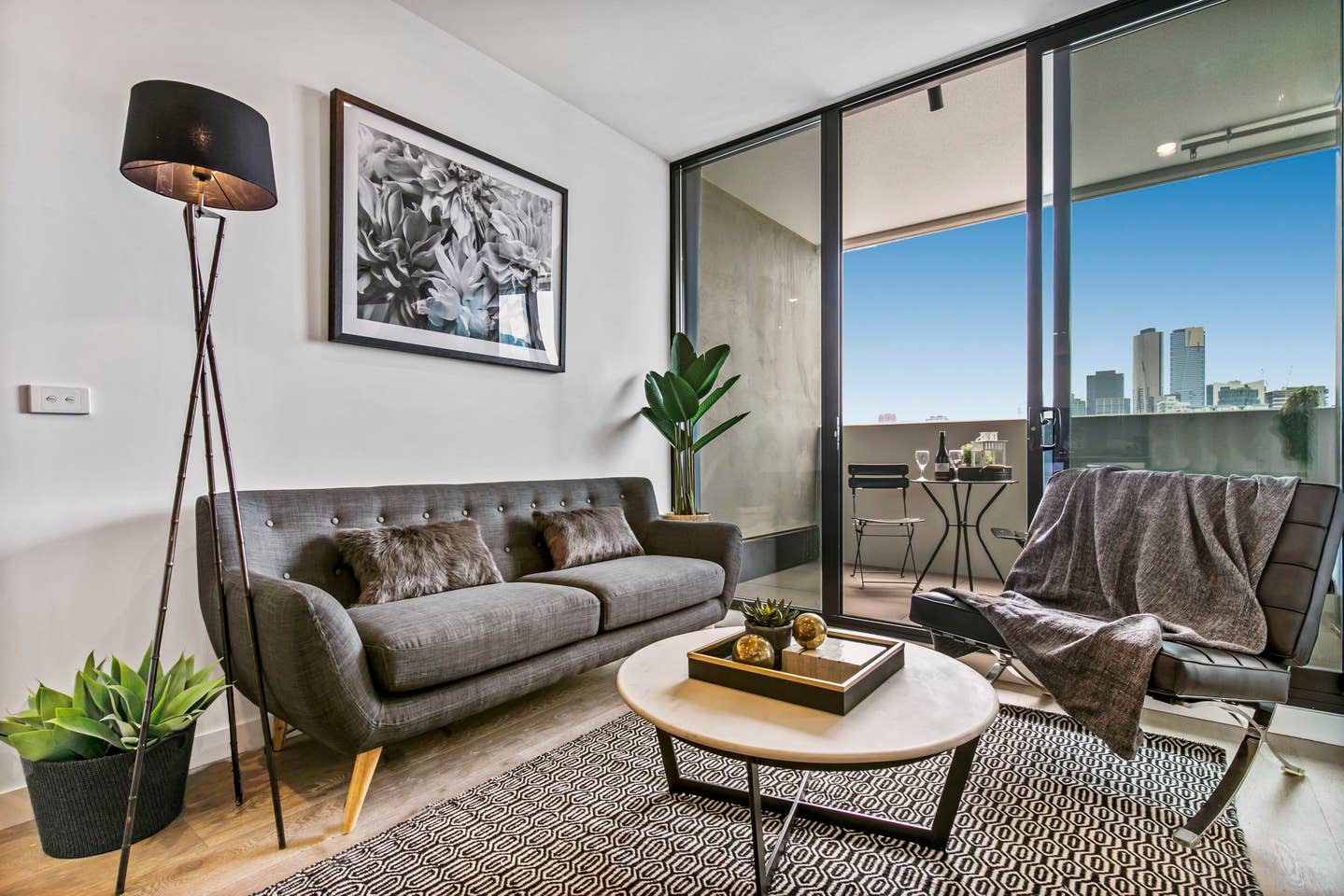 1506/89 Gladstone Street, South Melbourne, VIC 3205 - Thumbnail 1 - 17/10/2022
