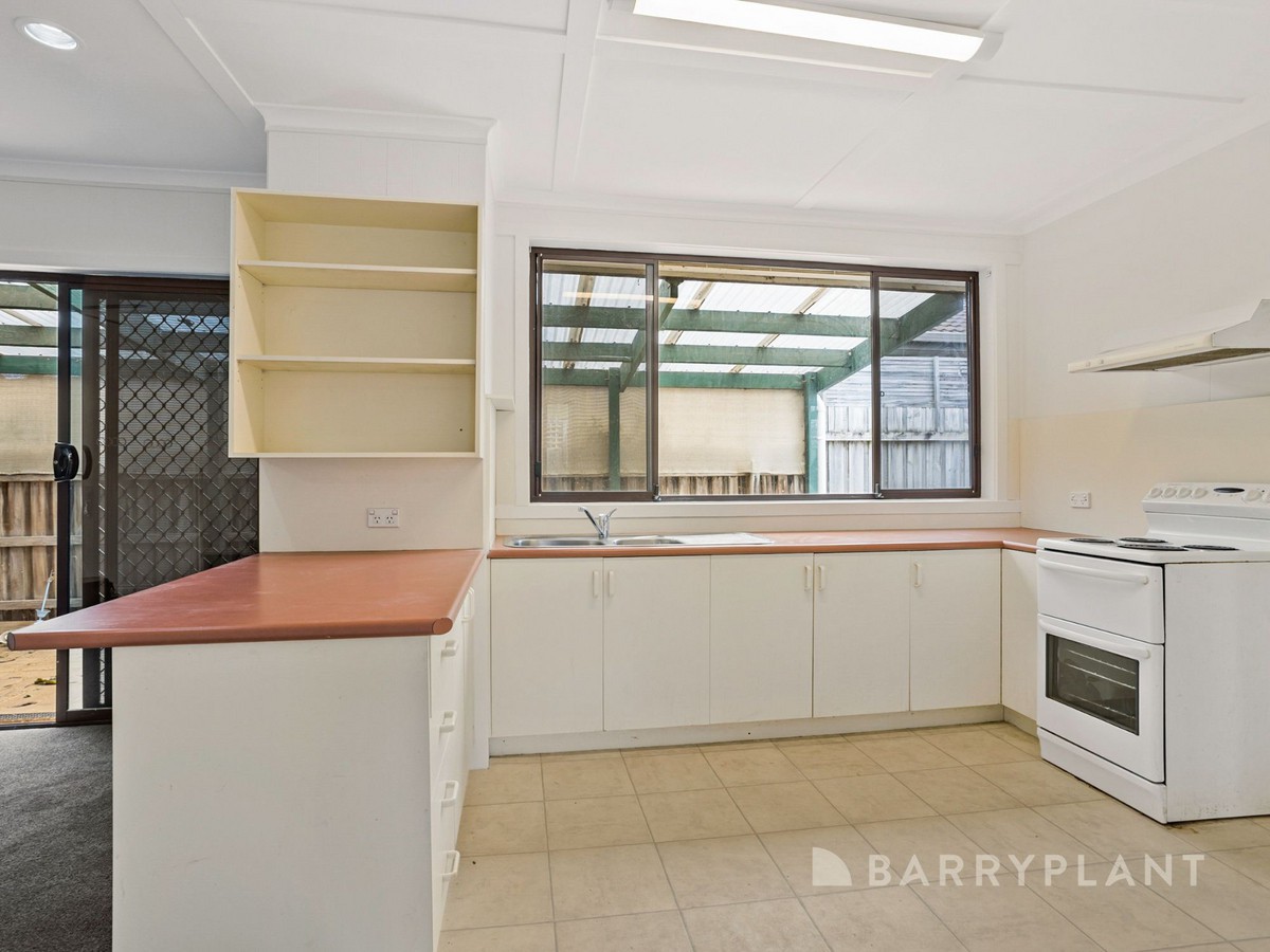 151 Seventh Avenue, Rosebud, VIC 3939 - Thumbnail 2 - 09/06/2026