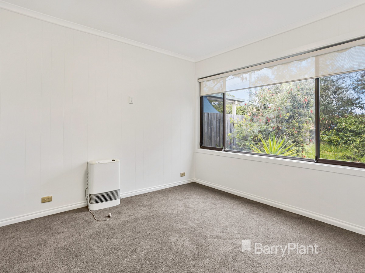 151 Seventh Avenue, Rosebud, VIC 3939, Rosebud - Thumbnail 4