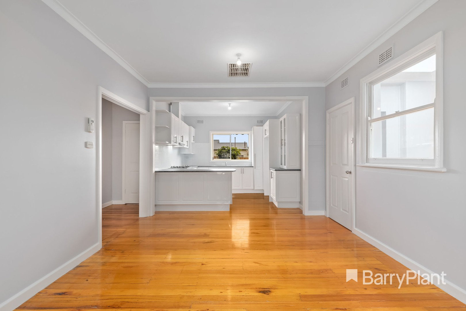 152 Wood Street, Preston, VIC 3072, Preston - Thumbnail 2