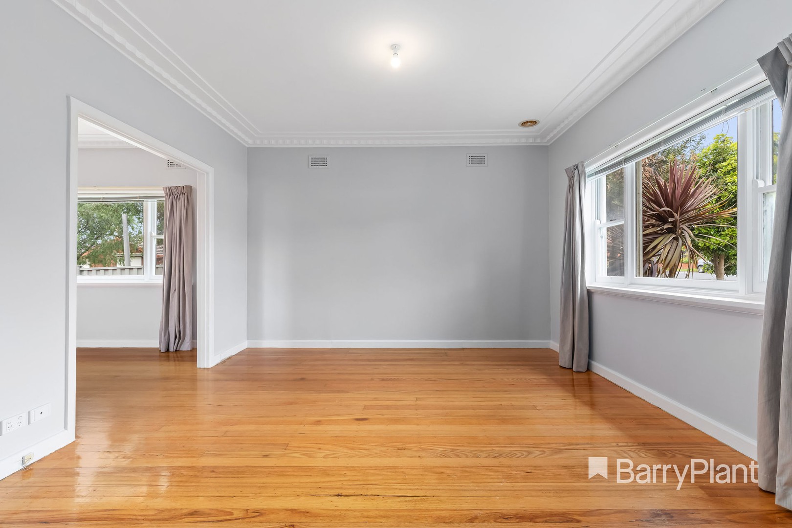 152 Wood Street, Preston, VIC 3072, Preston - Thumbnail 3