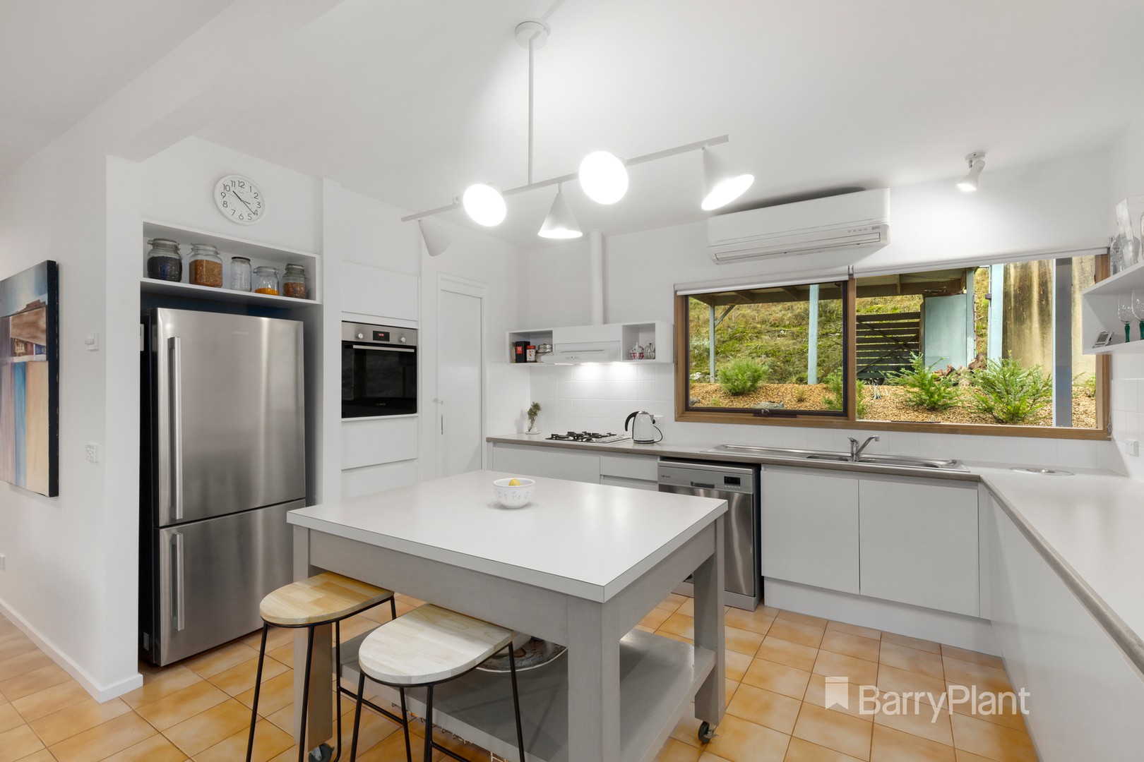 155 Arthurs Creek Road, Hurstbridge, VIC 3099, Hurstbridge - Thumbnail 3