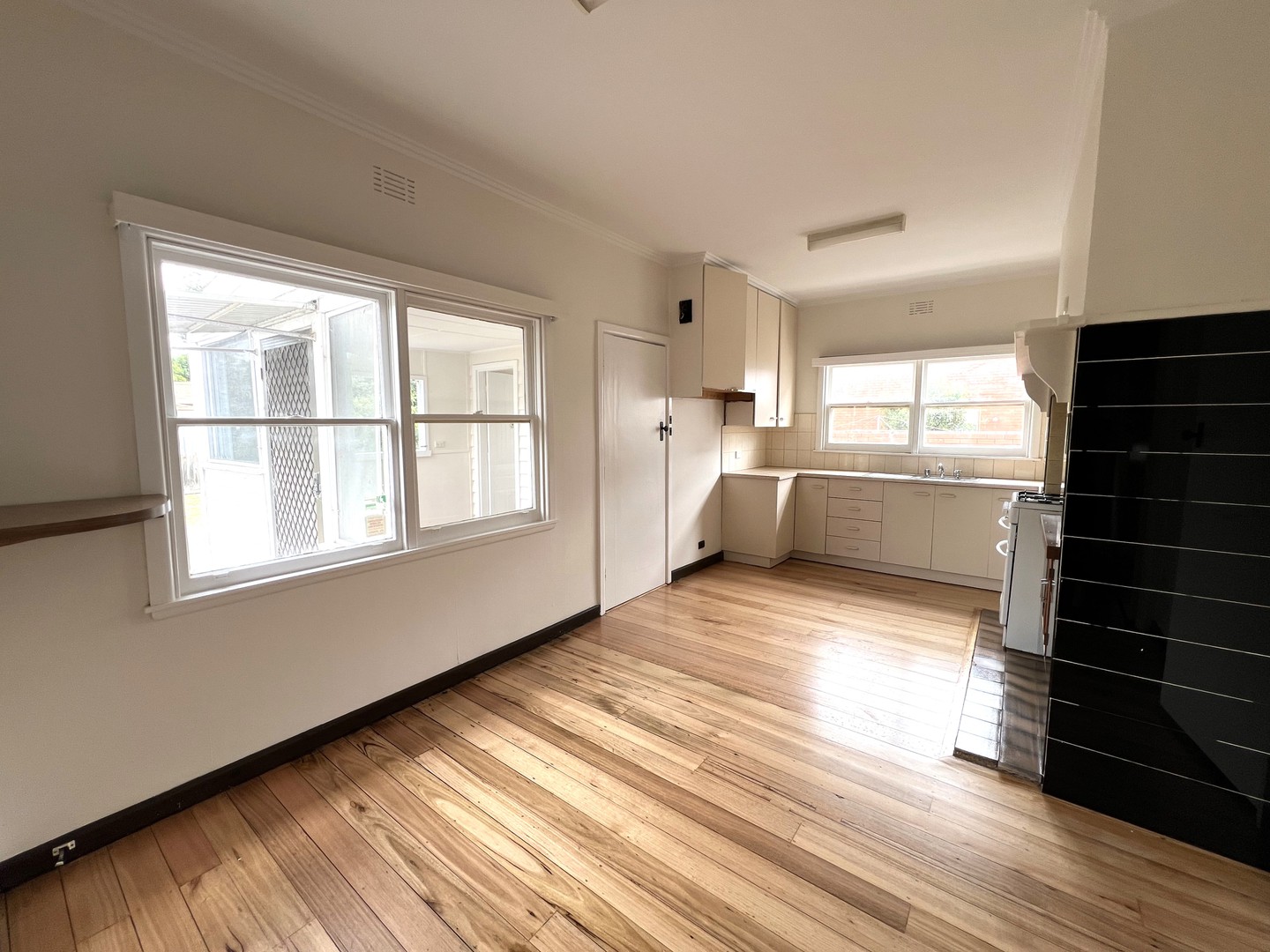 155 Elizabeth Street, Geelong West, VIC 3218, Geelong West - Thumbnail 6