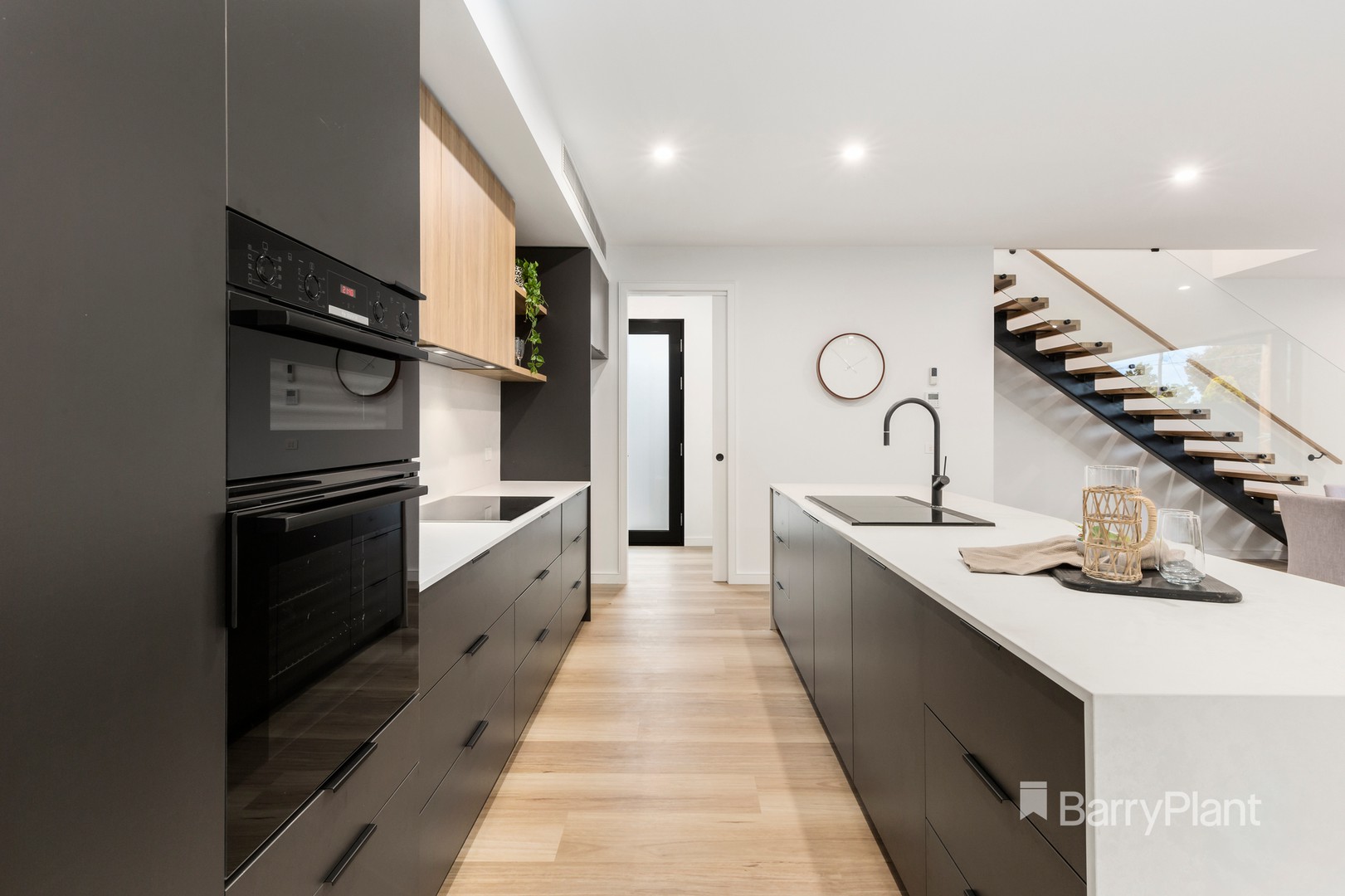 155 Warren Road, Parkdale, VIC 3195, Parkdale - Thumbnail 4