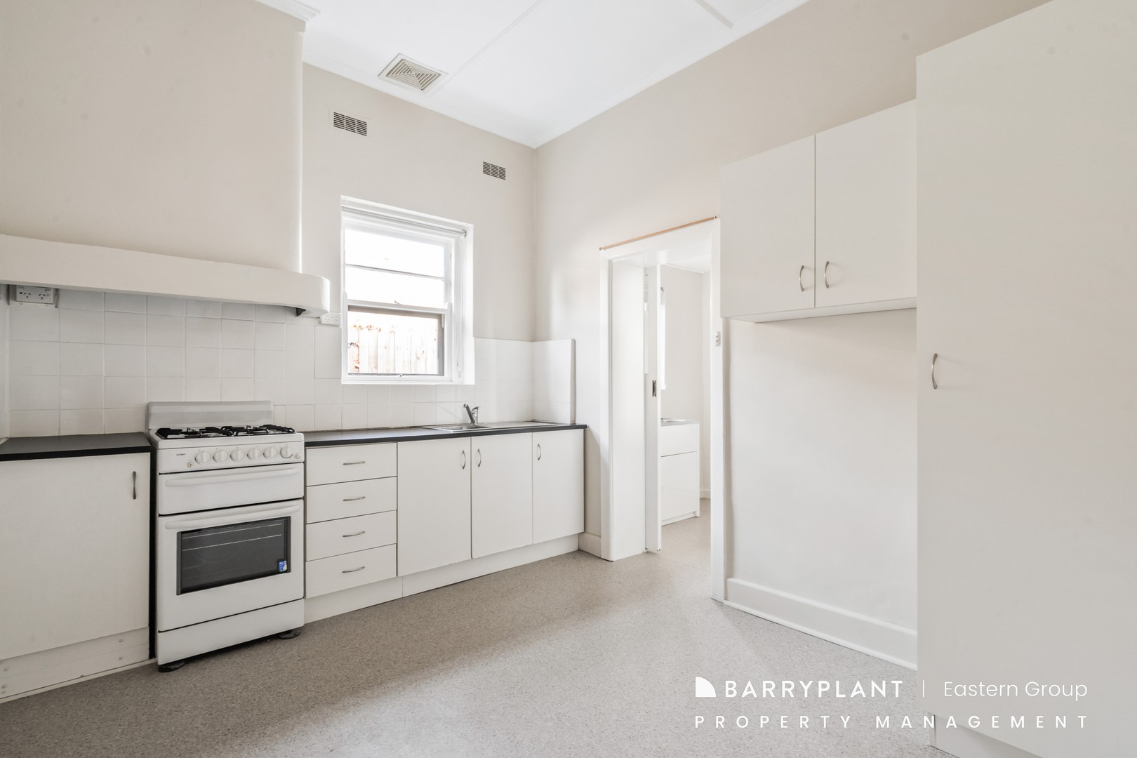 156 Kilby Road, Kew East, VIC 3102, Kew East - Thumbnail 3