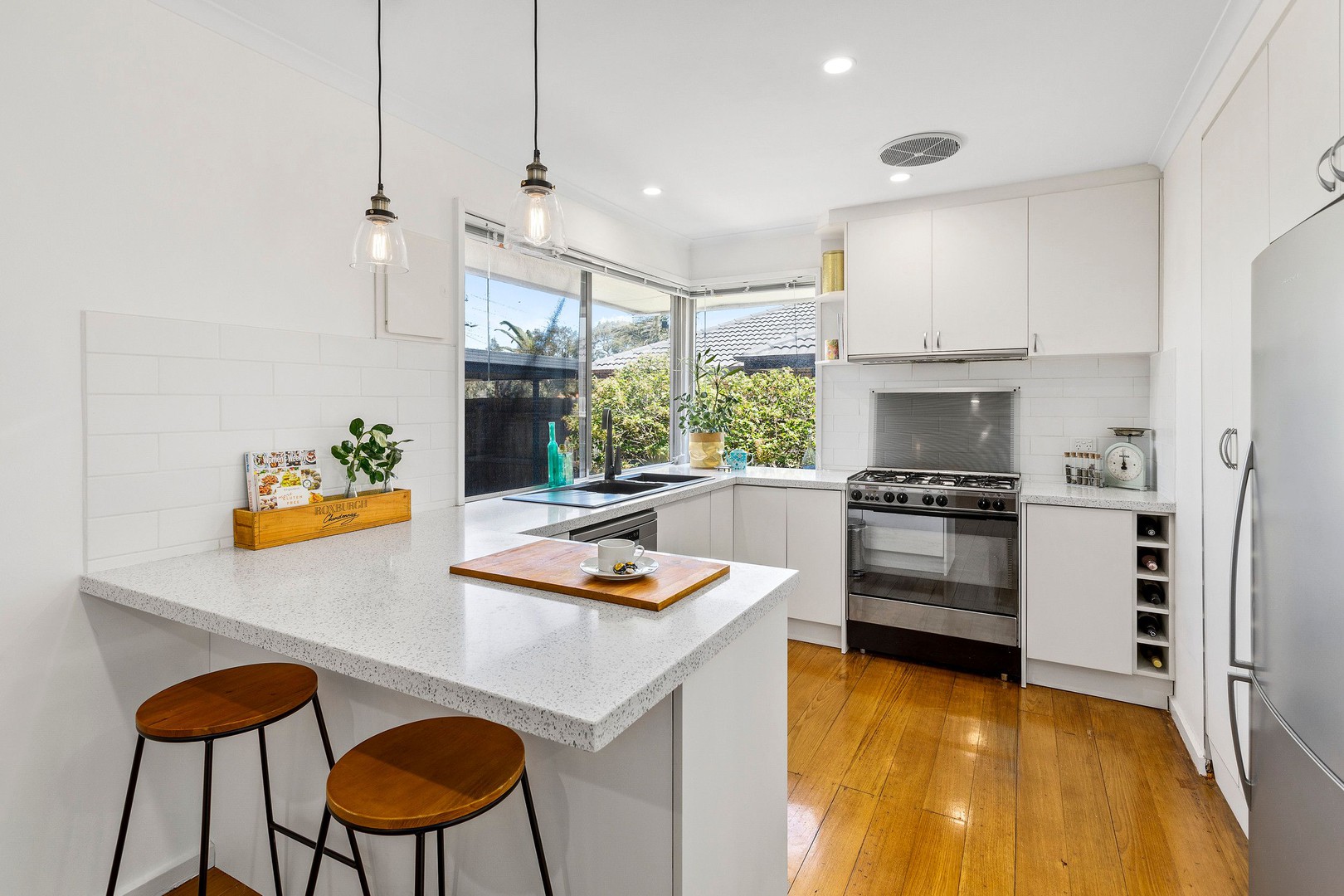 156 Sterling DriveKeilor East, VIC 3033, Keilor East - Thumbnail 3