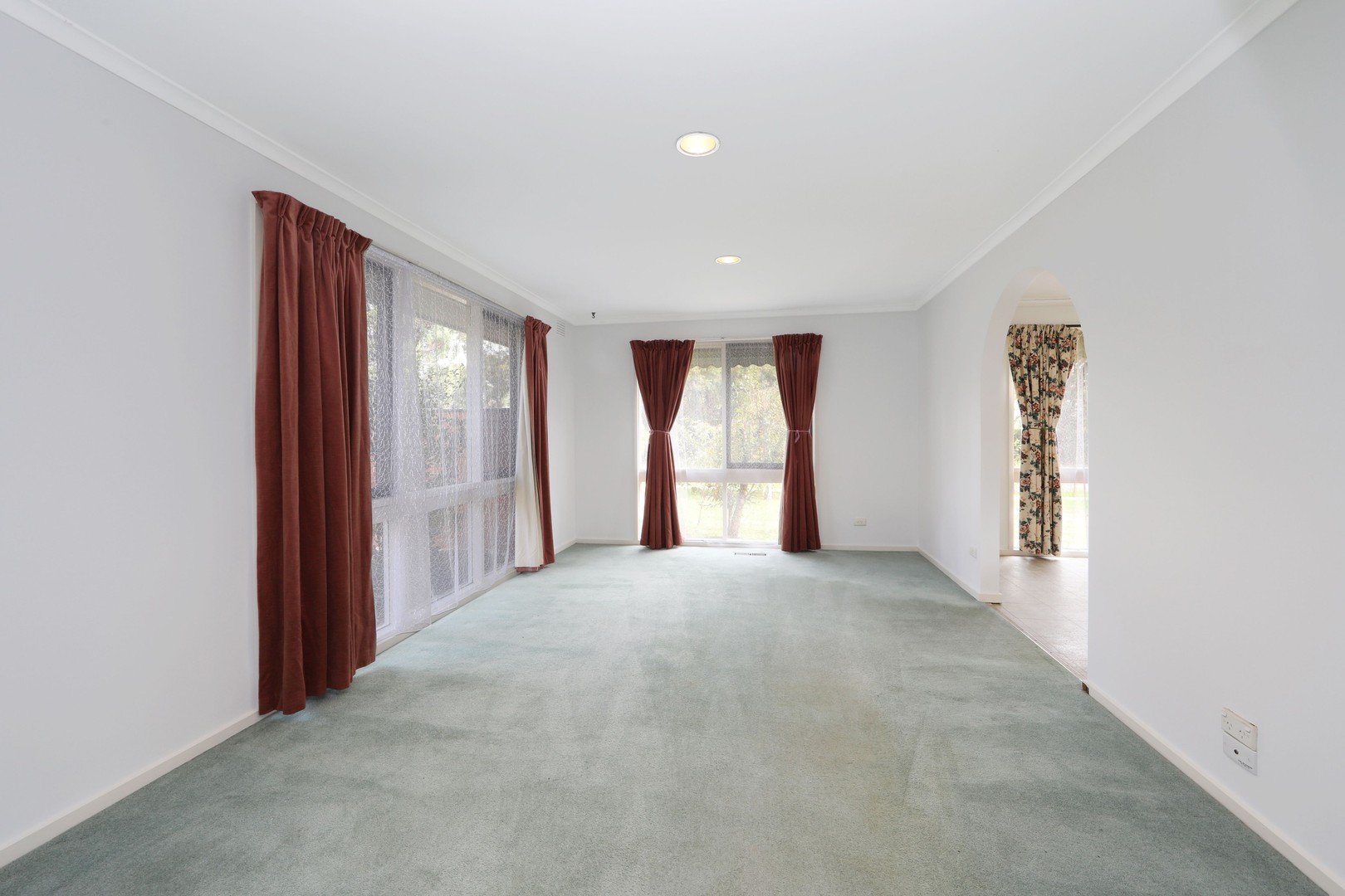 156 Taylors  Lane, Rowville, VIC 3178, Rowville - Thumbnail 2