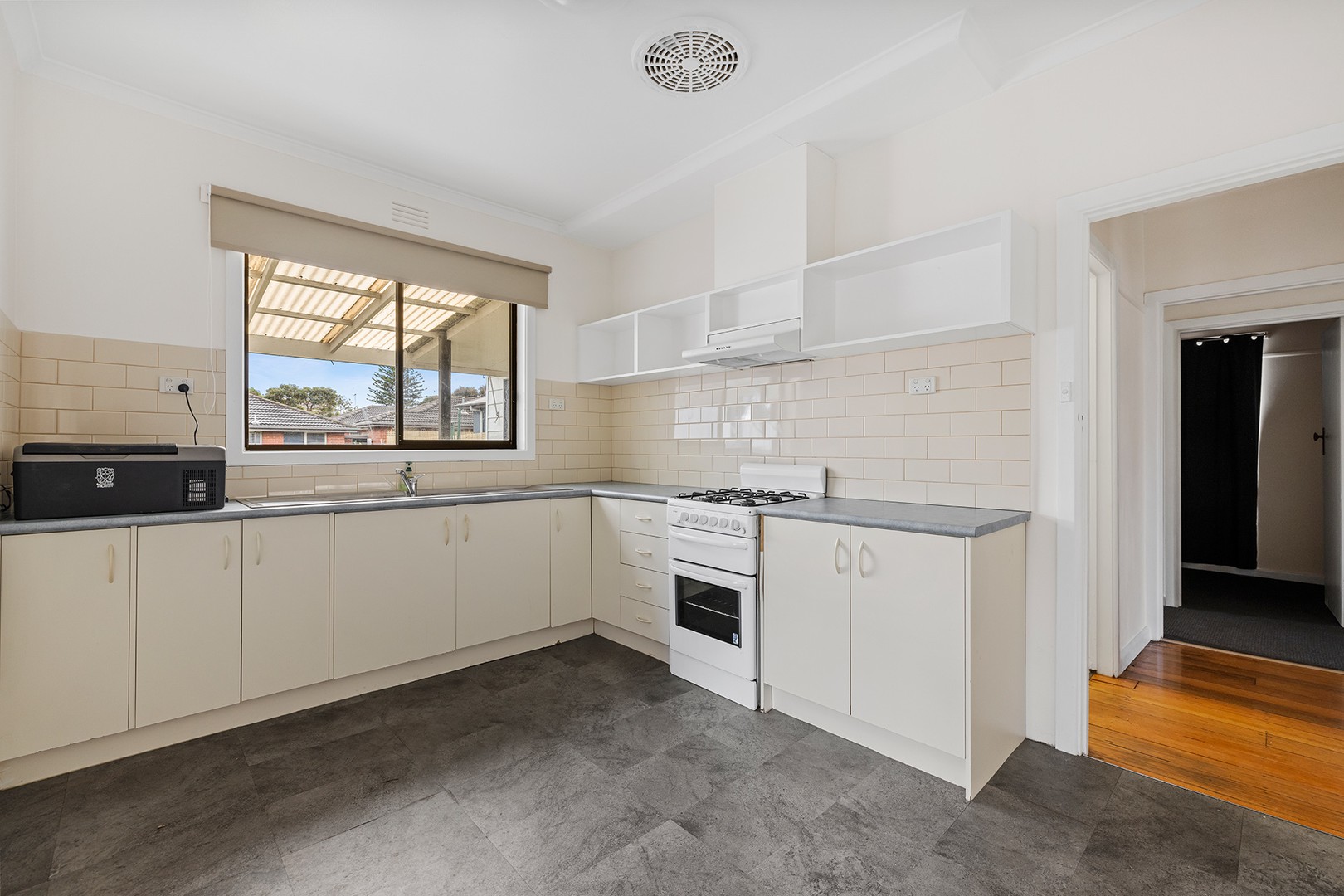 157 Beach Street, Frankston, VIC 3199 - Thumbnail 2 - 24/06/2026