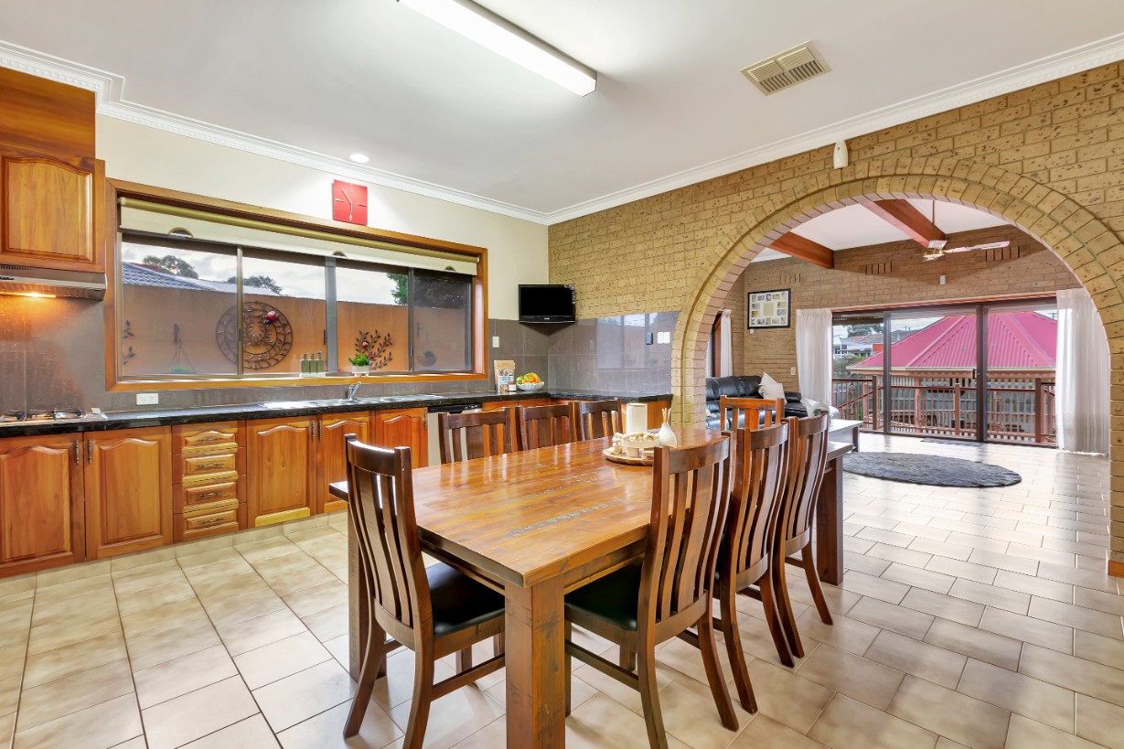 157 Wilson Boulevard, Reservoir, VIC 3073, Reservoir - Thumbnail 5