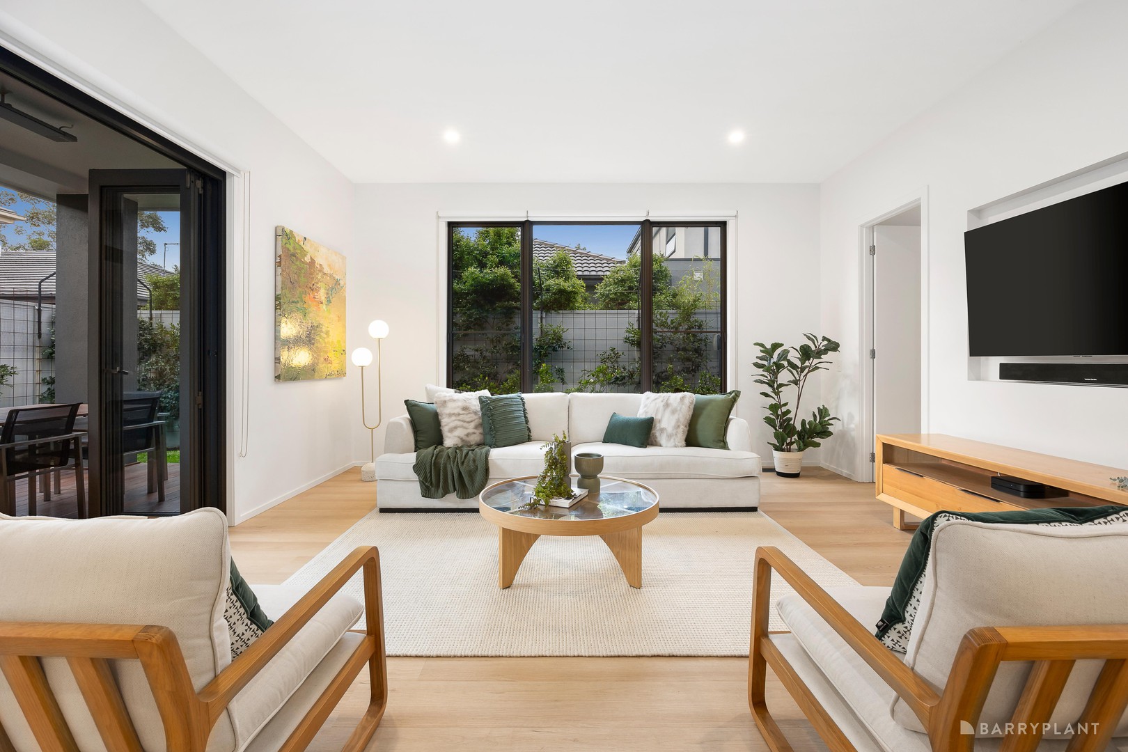 15A Arnold Grove, Doncaster, VIC 3108 - Thumbnail 2 - 25/02/2026