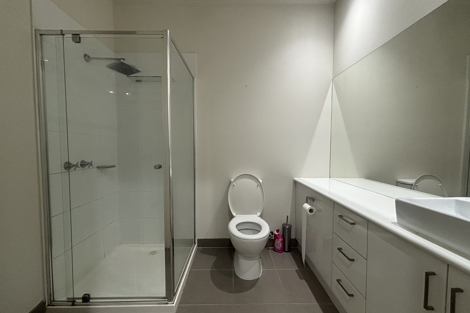 15A Churchill Avenue, Reservoir, VIC 3073, Reservoir - Thumbnail 5