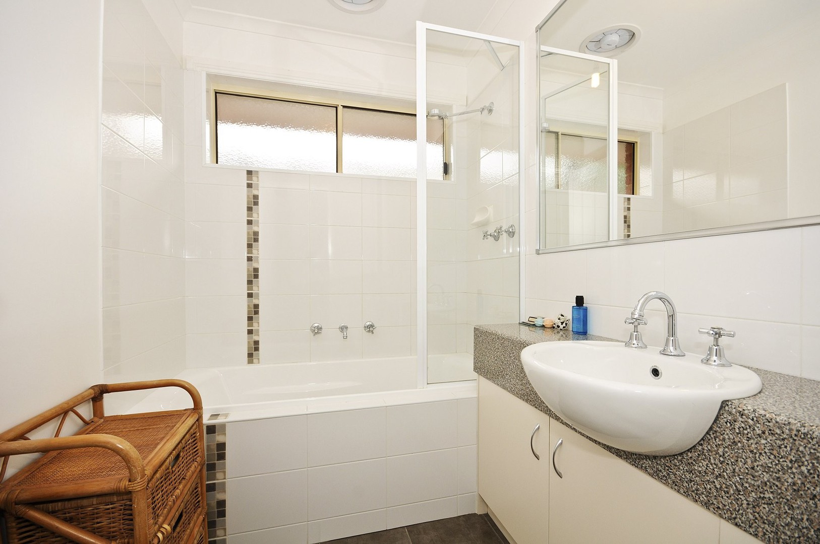 15A Rodleigh Street, Croydon, VIC 3136, Croydon - Thumbnail 8