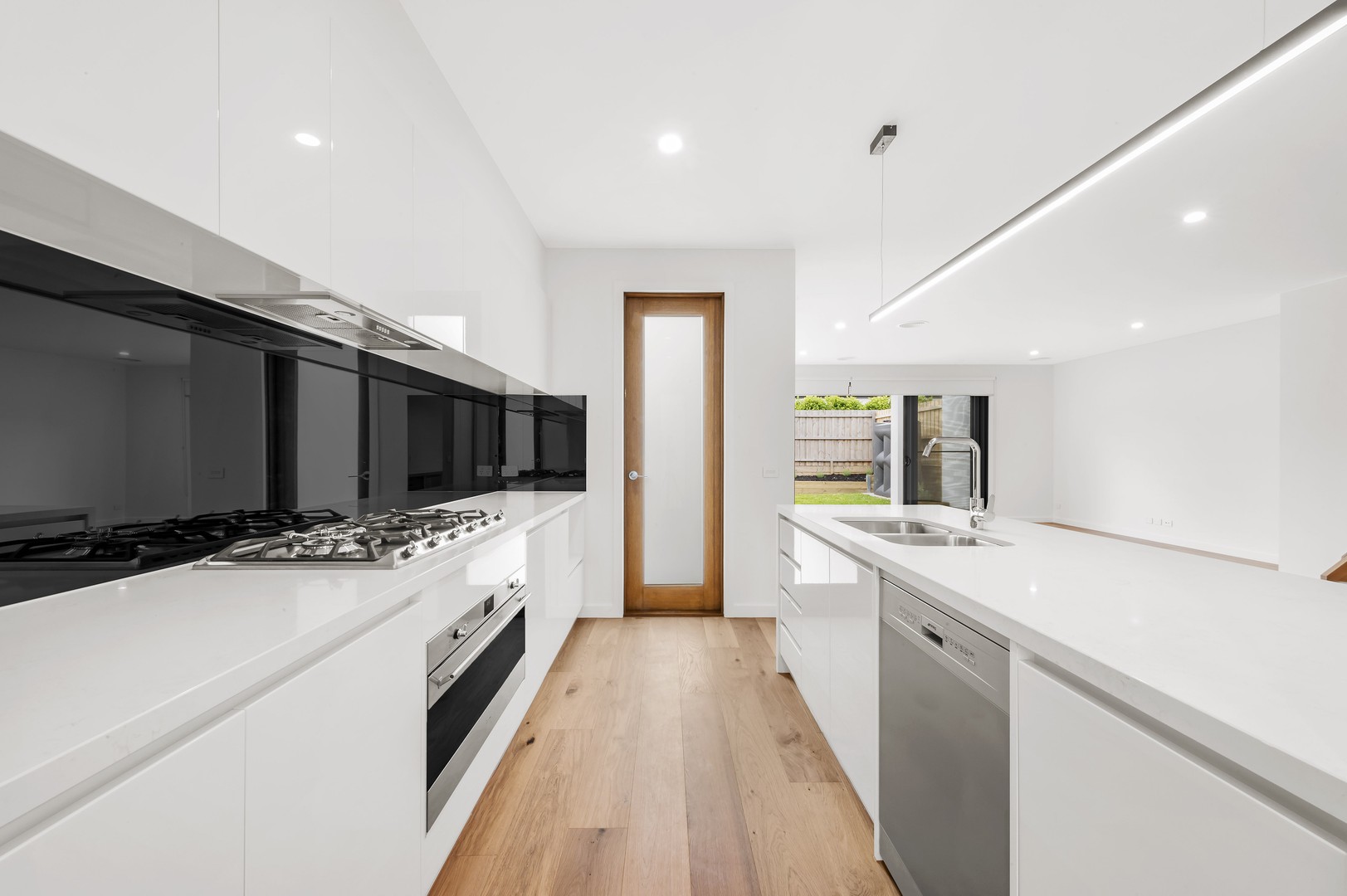 15A Shanahan Cres, Mckinnon, VIC 3204, McKinnon - Thumbnail 3