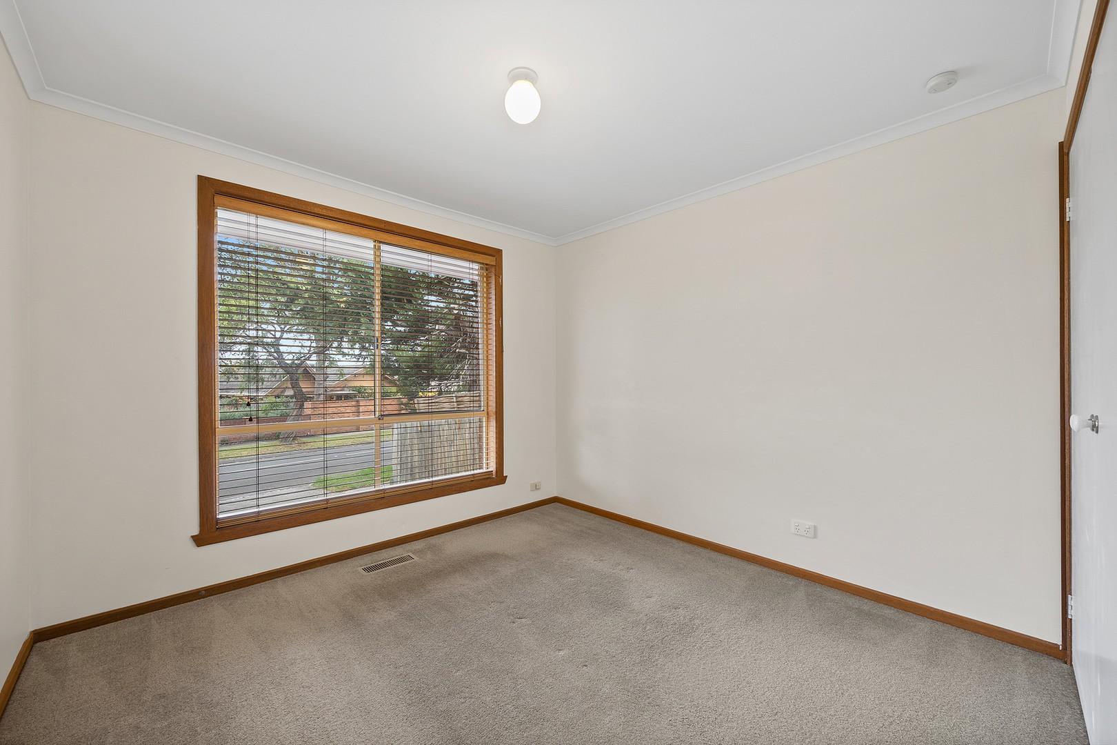 15A Torroodun Street, Mount Waverley, VIC 3149, Mount Waverley - Thumbnail 5
