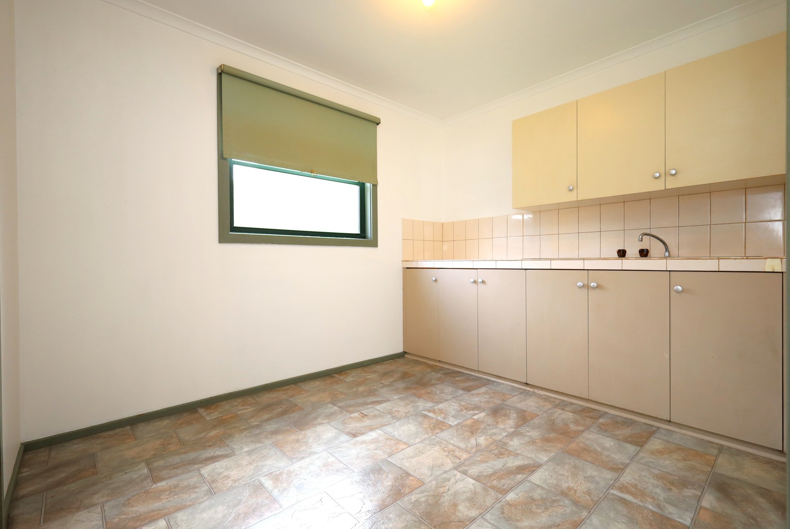 15B  Wendover  Avenue, Norlane, VIC 3214, Norlane - Thumbnail 2