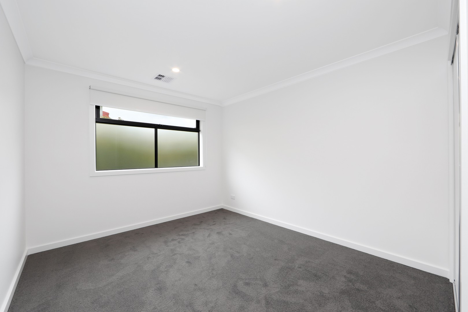 15B White Road, Wantirna South, VIC 3152, Wantirna South - Thumbnail 2