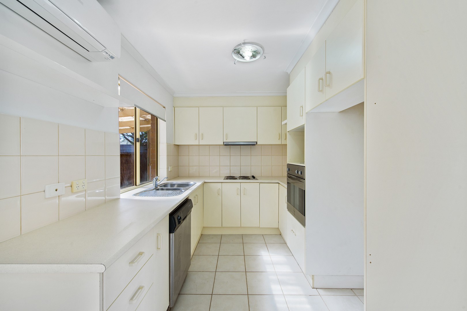 16/110 Delbridge DriveSydenham, VIC 3037, Sydenham - Thumbnail 5