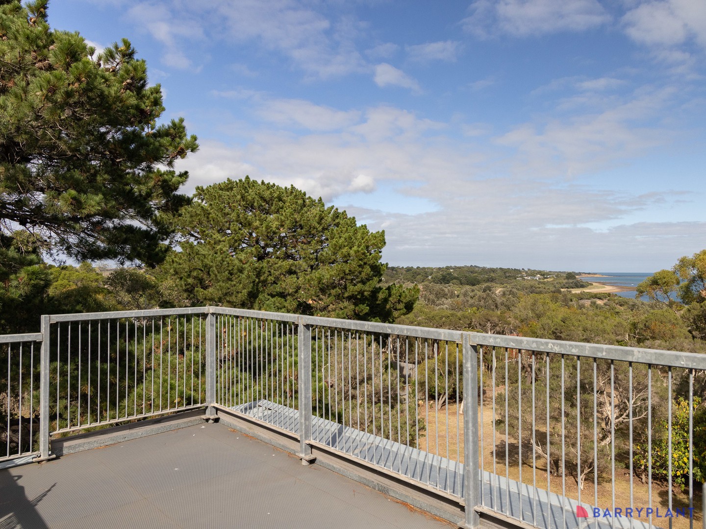 16-18 Red Rocks Road, Cowes, VIC 3922, Cowes - Thumbnail 4