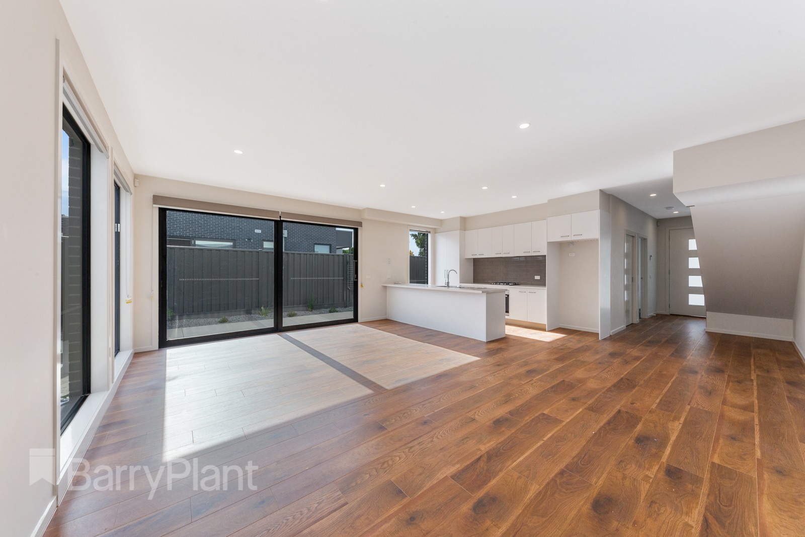 16/42 Trickey Avenue, Sydenham, VIC 3037, Sydenham - Thumbnail 3