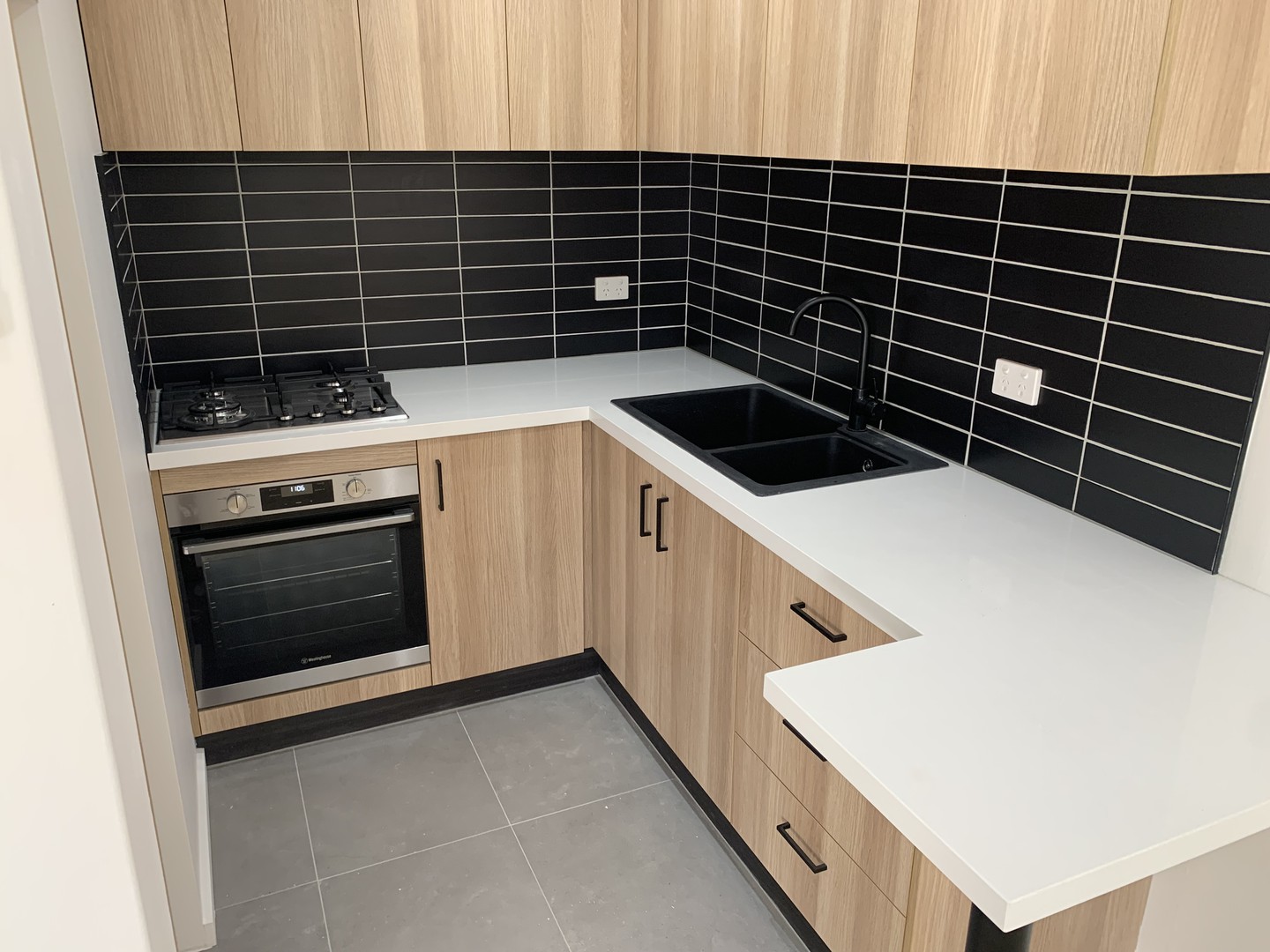 16/7 Anderson Court, Mentone, VIC 3194, Mentone - Thumbnail 2