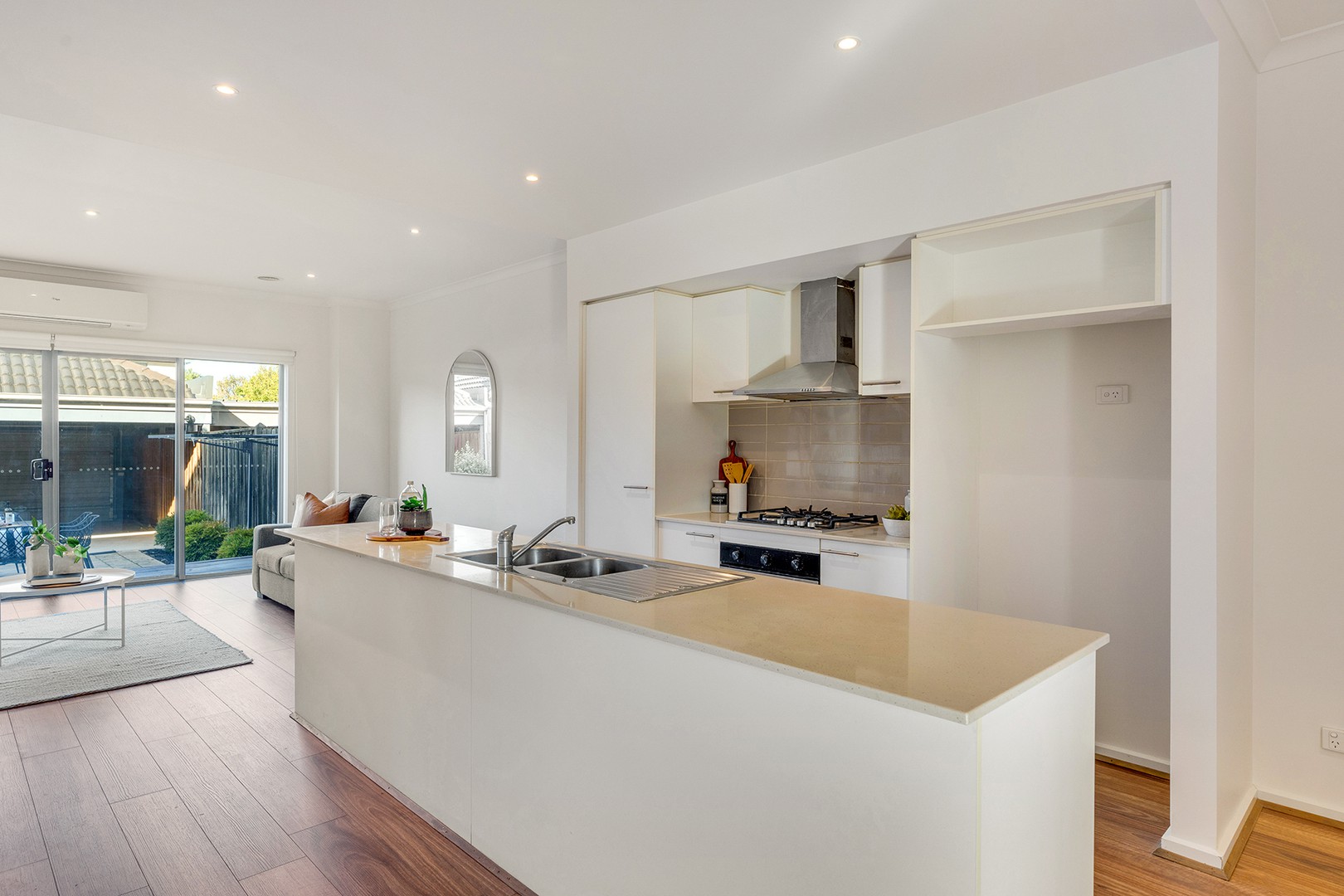 16/8 Moresby Court, Craigieburn, VIC 3064, Craigieburn - Thumbnail 5