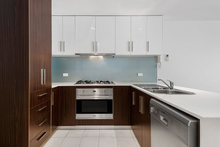 16/800 Elgar Rd, Doncaster, VIC 3108 - Thumbnail 2 - 28/08/2026