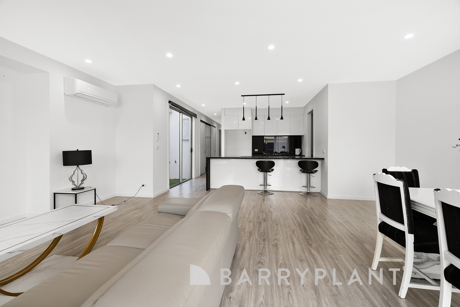 16 Akthar Avenue, Rockbank, VIC 3335, Rockbank - Thumbnail 6