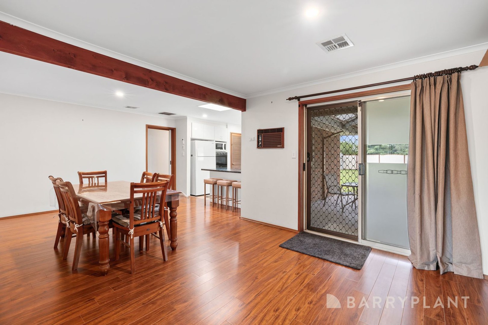 16 Albatross Avenue, Werribee, VIC 3030, Werribee - Thumbnail 8